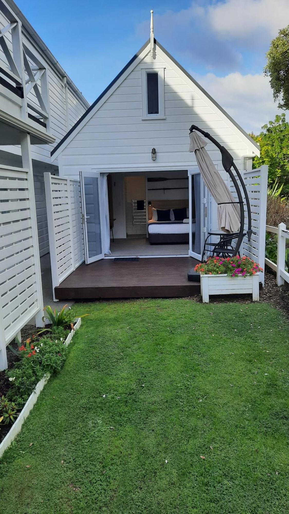 Hananui And Aparthotel