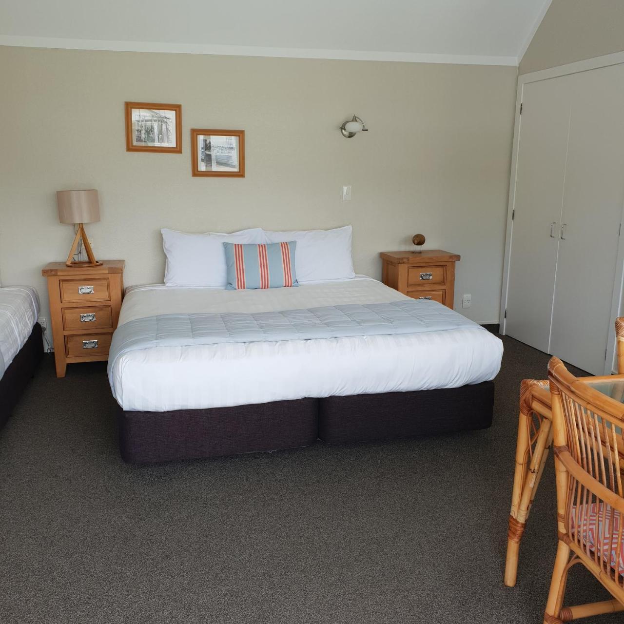 Hananui And Aparthotel