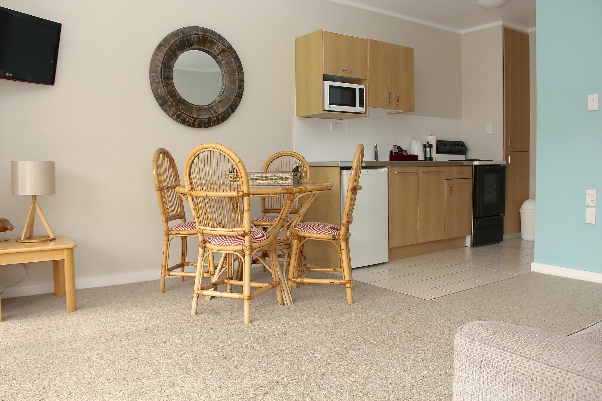 Aparthotel Hananui And 4*